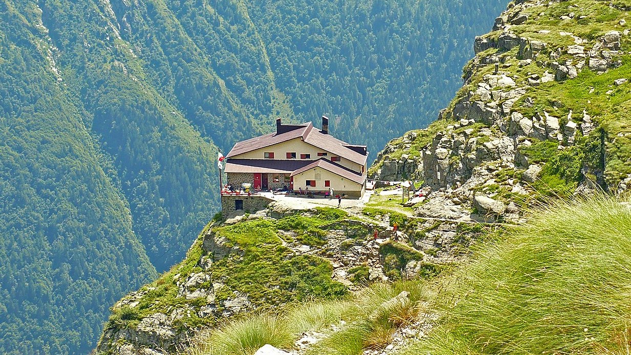 defibrillatore dae rifugio merelli